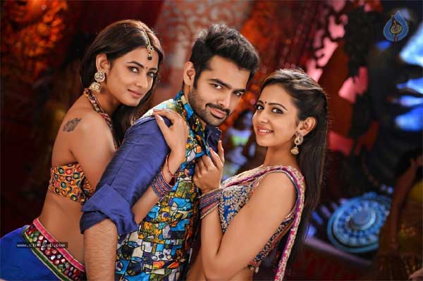 pandaga chesko,ram,gopichand malineni,kona venkat  ‘పండగచేస్కో’ ఫ్యామిలీ చిత్రమా...?